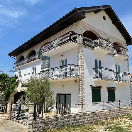 克罗地亚别墅酒店 扎达尔